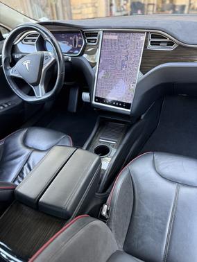 2014 Tesla Model S Performance