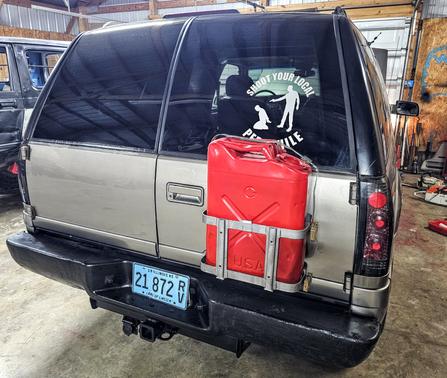 Silver 2000 Cadillac Escalade 4WD