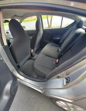 Gray 2014 Nissan Versa 1.6 S