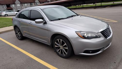 2014 Chrysler 200 Limited