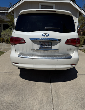 White 2015 INFINITI QX80 Base