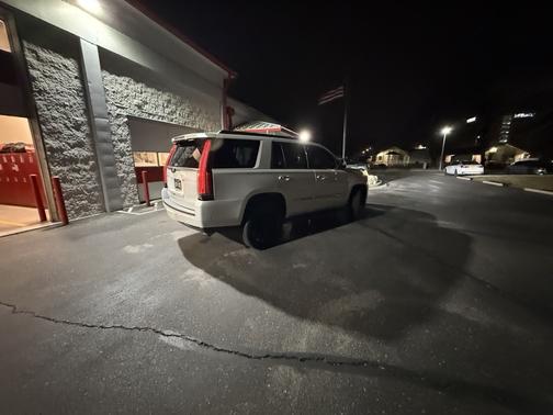 2017 Cadillac Escalade Luxury