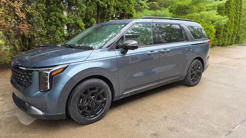 Blue 2025 Kia Carnival SX Prestige