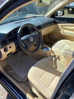 Black 2003 Volkswagen Passat GLS