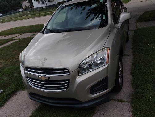 Beige 2016 Chevrolet Trax LT