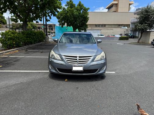 Gray 2014 Hyundai Genesis 3.8