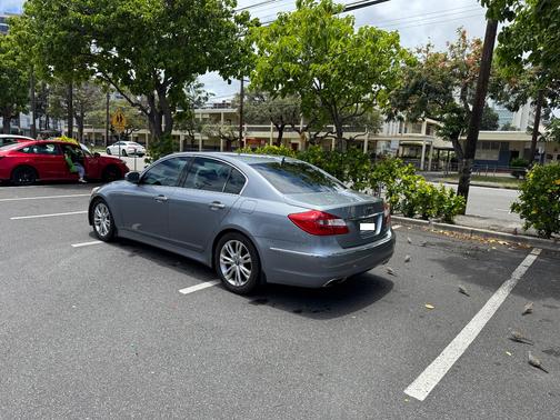 Gray 2014 Hyundai Genesis 3.8