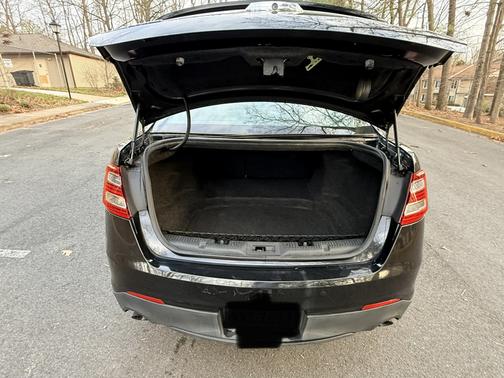 Black 2013 Ford Taurus SHO