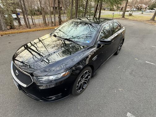 Black 2013 Ford Taurus SHO