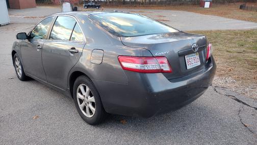 2011 Toyota Camry LE