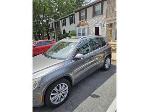 2009 Volkswagen Tiguan SE