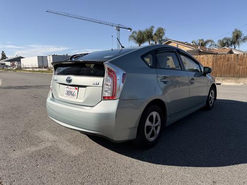 2012 Toyota Prius Three