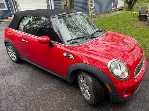 Red 2013 MINI Convertible Cooper S