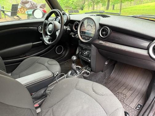 Red 2013 MINI Convertible Cooper S