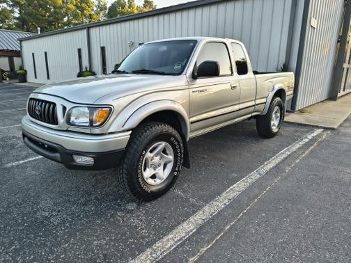 2004 Toyota Tacoma Xtracab