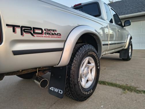 2004 Toyota Tacoma Xtracab