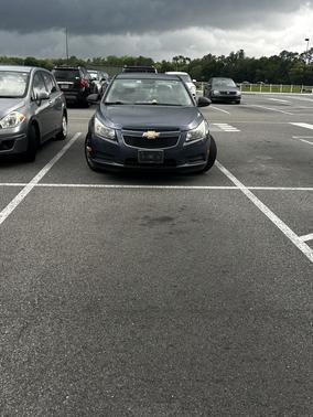 Gray 2013 Chevrolet Cruze LS