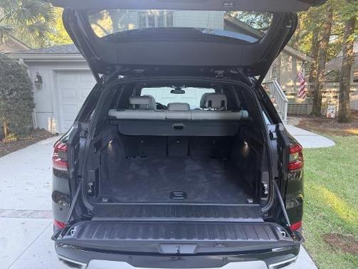Black 2023 BMW X5 xDrive40i