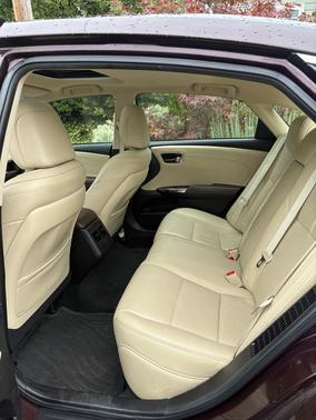Red 2016 Toyota Avalon Hybrid XLE Premium