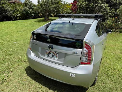 Silver 2014 Toyota Prius Two