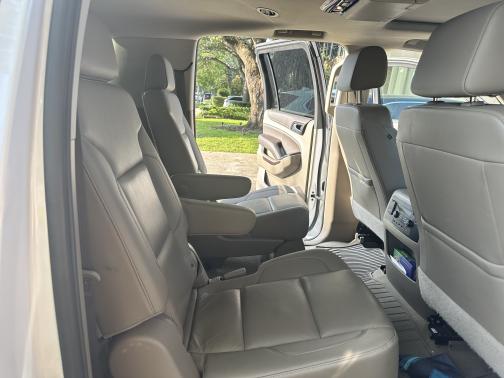 2020 Chevrolet Suburban LT