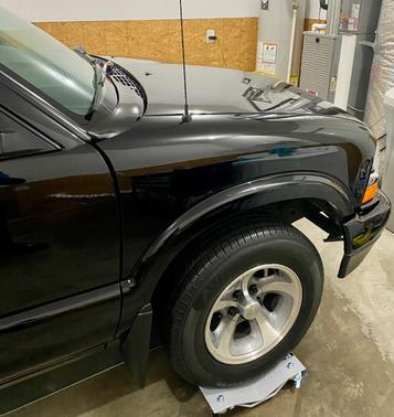 1999 Chevrolet S-10 LS