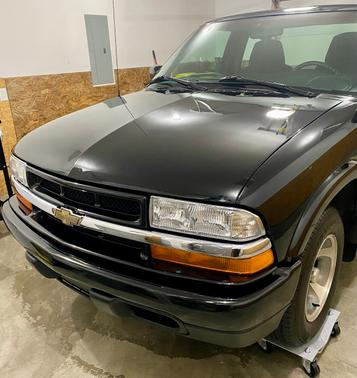 1999 Chevrolet S-10 LS