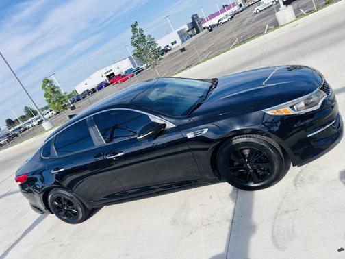 Black 2018 Kia Optima LX