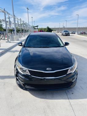 Black 2018 Kia Optima LX