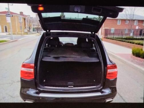 2009 Porsche Cayenne Base
