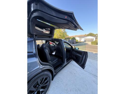 2022 Tesla Model X Long Range