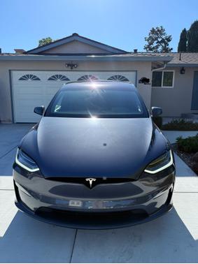 2022 Tesla Model X Long Range
