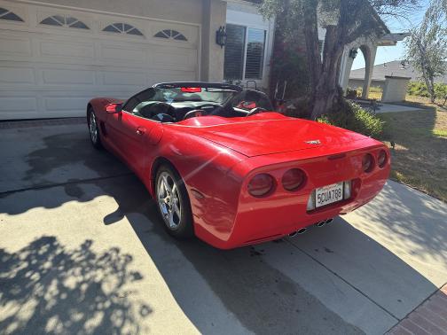 2003 Chevrolet Corvette Base