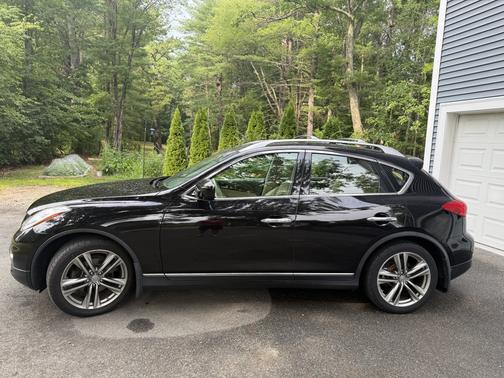 Black 2013 INFINITI EX37 Journey