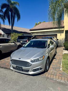 2016 Ford Fusion SE