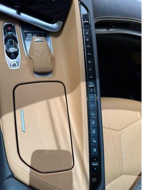 2021 Chevrolet Corvette Stingray w/2LT