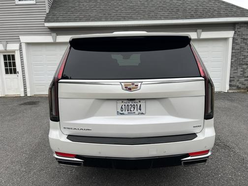 2021 Cadillac Escalade ESV Premium Luxury