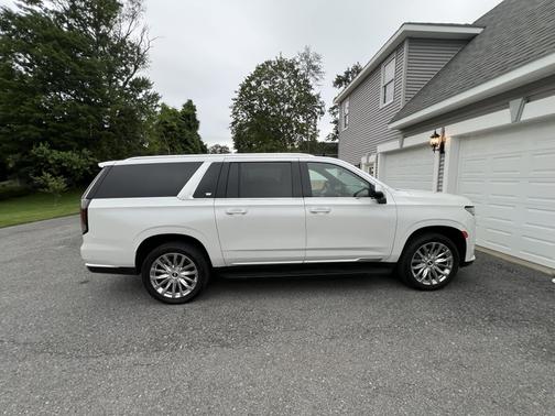 2021 Cadillac Escalade ESV Premium Luxury