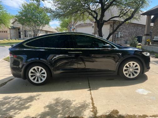 Black 2017 Tesla Model X 90D