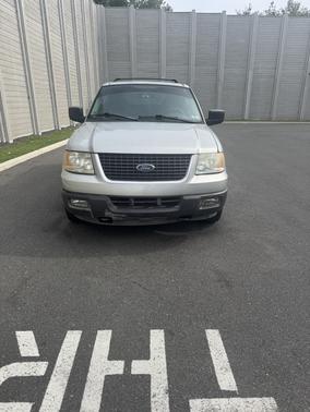 2004 Ford Expedition XLT