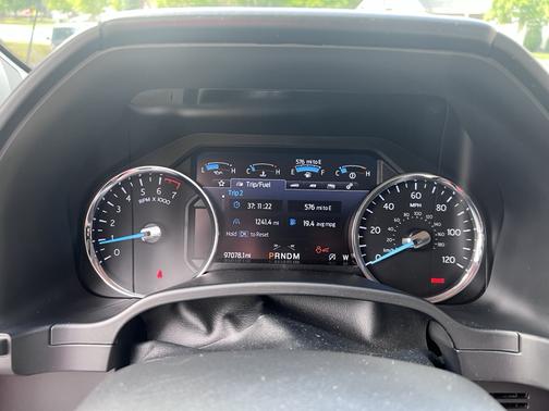 White 2020 Ford Expedition Max Platinum