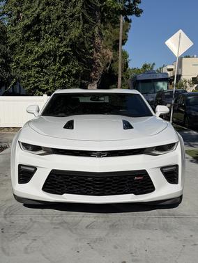 White 2017 Chevrolet Camaro 1SS