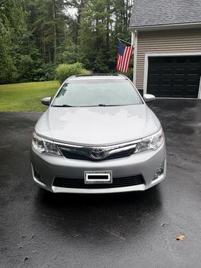 Silver 2014 Toyota Camry XLE