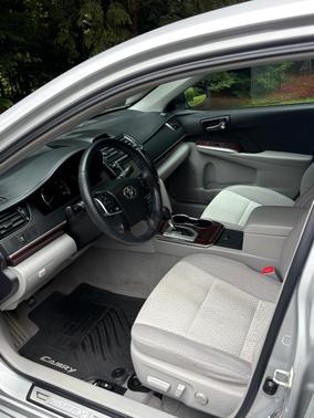 Silver 2014 Toyota Camry XLE