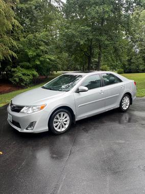 Silver 2014 Toyota Camry XLE
