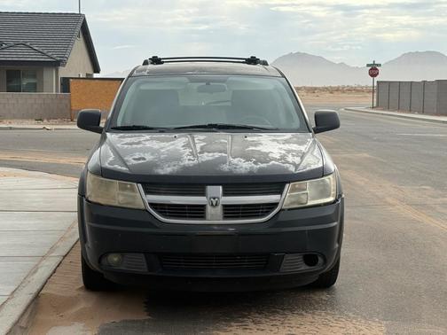 Black 2009 Dodge Journey SE