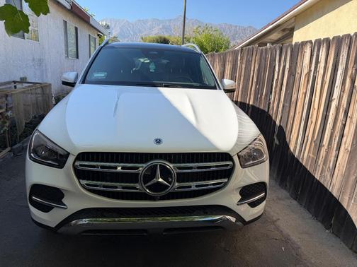 White 2024 Mercedes-Benz GLE 350 4MATIC