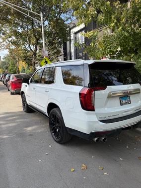 White 2021 GMC Yukon Denali