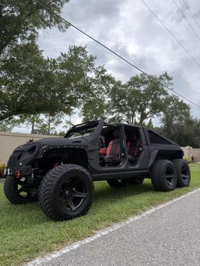Black 2023 Jeep Gladiator Sport S 