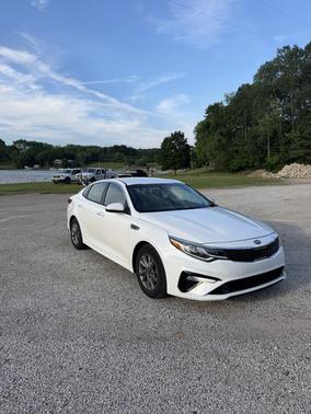 White 2020 Kia Optima LX